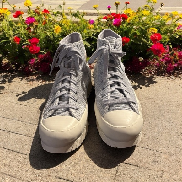 Converse Light Blue High-Top Sneakers with Rugged Lug Sole - Picture 5 of 9